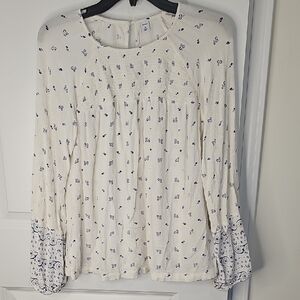 Old Navy White Blouse with‎ Blue Pattern
